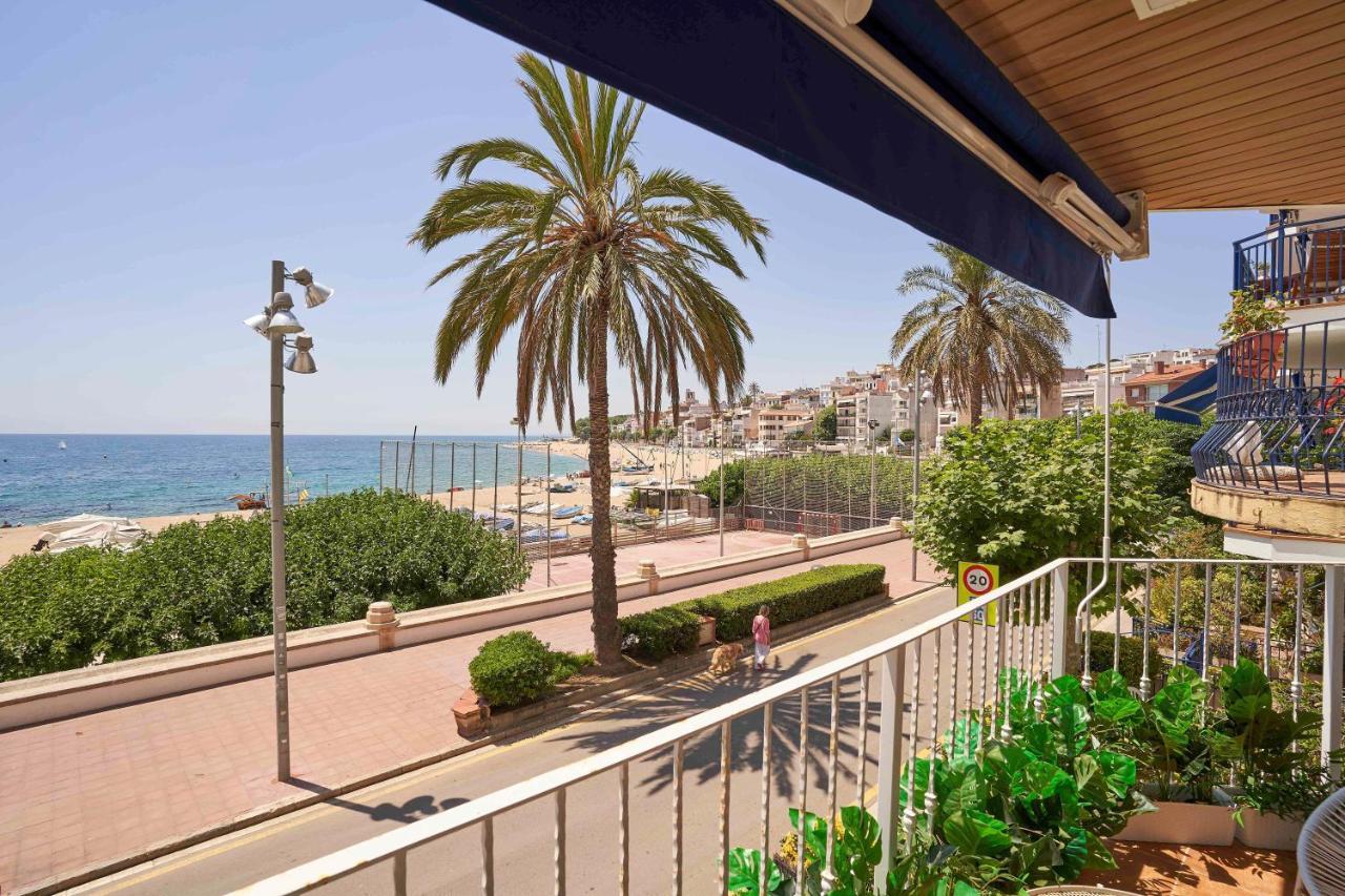Appartamento Apartamento Primera Linea De Mar Con Espectaculares Vistas Sant Pol De Mar Esterno foto