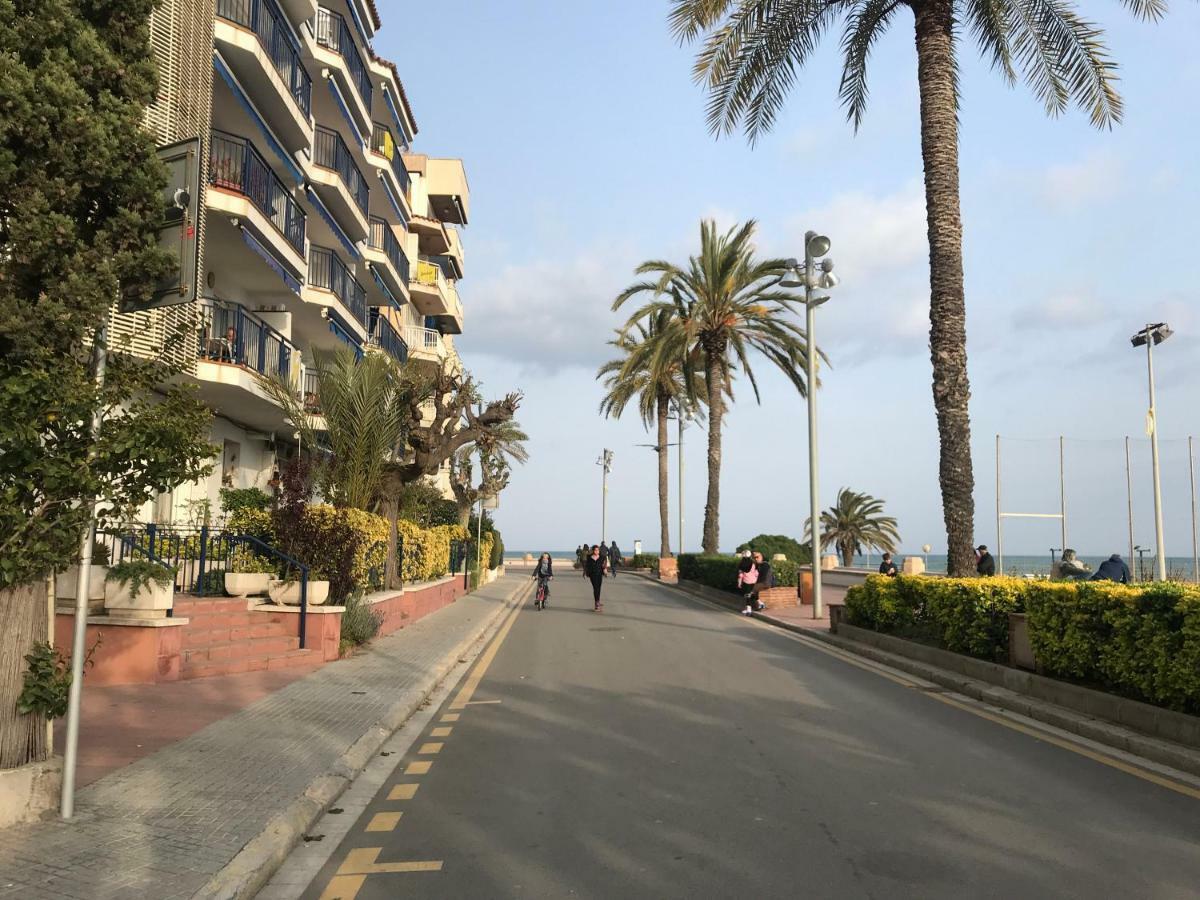 Appartamento Apartamento Primera Linea De Mar Con Espectaculares Vistas Sant Pol De Mar Esterno foto
